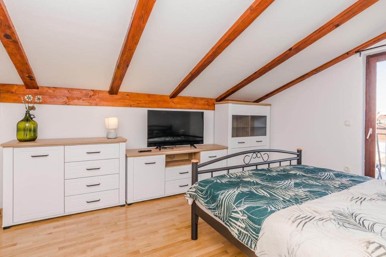 Bodulica Appartement Zadar Buitenkant foto